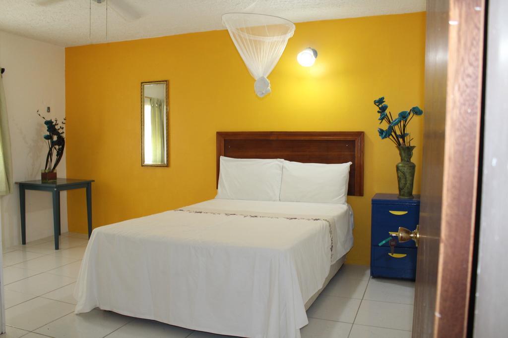 Fern Tree Bed And Breakfast Frigate Bay Extérieur photo